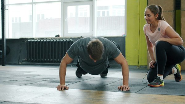 Zoom sur les exercices de musculation pour une prise de masse